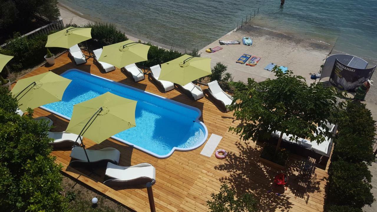 Apartment Peky Rab Town Exterior foto